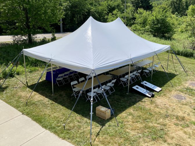20×30 PT – Rolling Knolls FP 20x30 pole tent