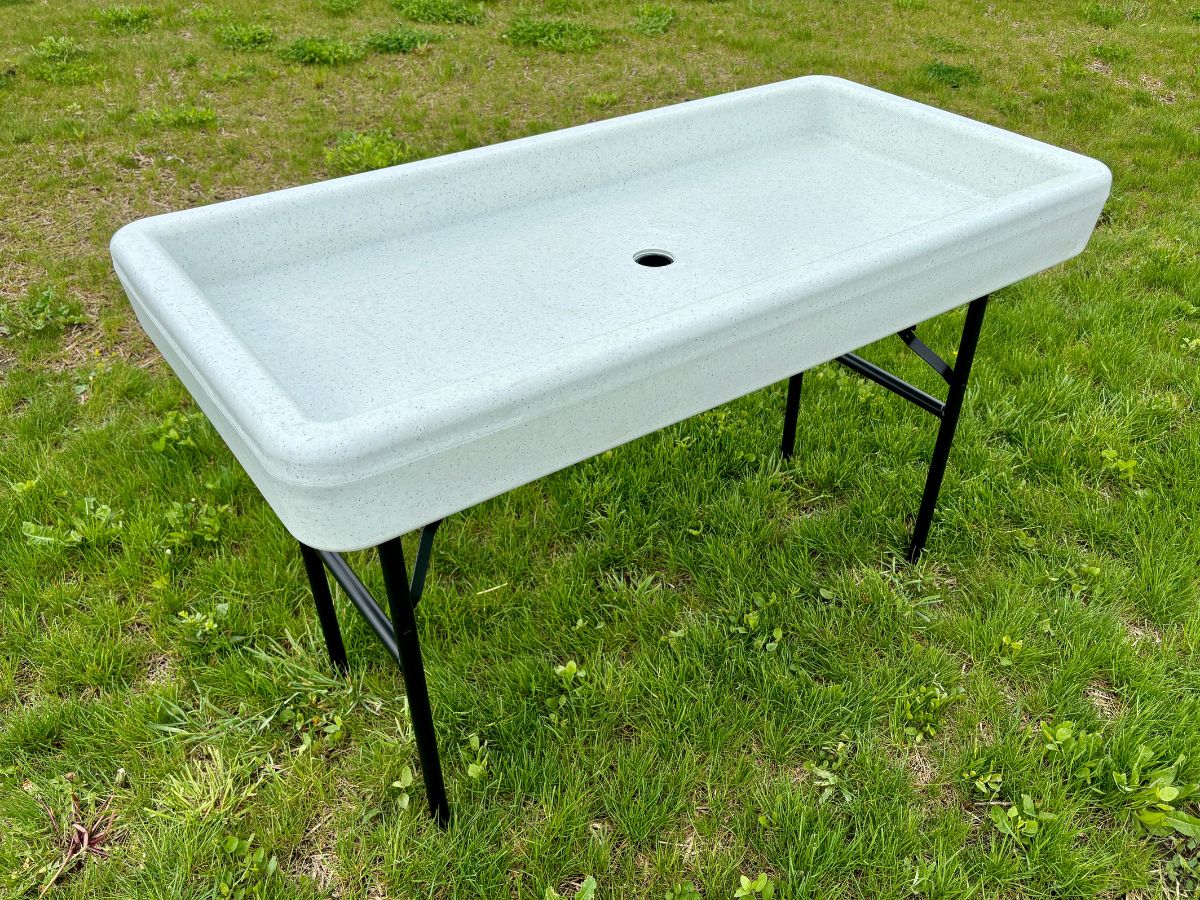 4-foot Fill & Chill Table 4-Foot 'Little Chiller' Table