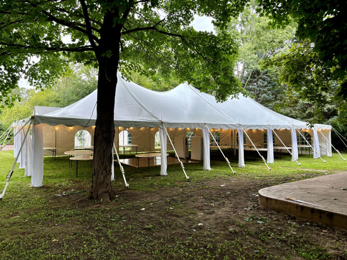 30×60 Pole Tent 30x60 Pole Tent